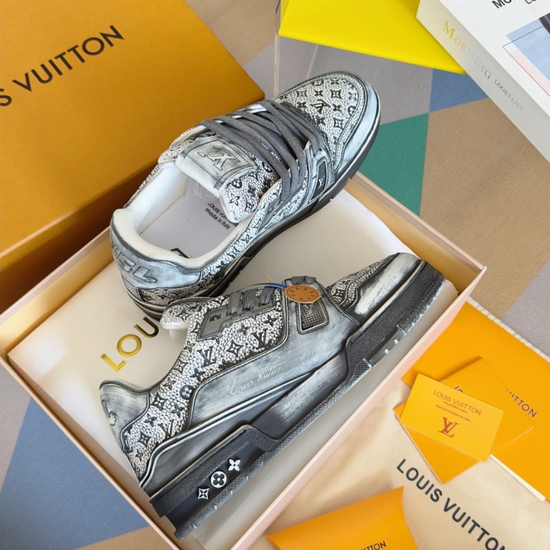 Louis Vuitton Sneakers